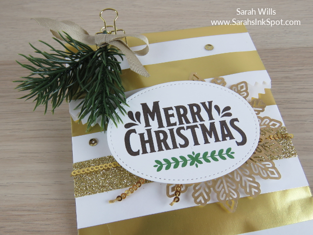 Stampin-Up-3D-Treat-Bag-Merry-Mistletoe-Sprigs-Gold-Snowflake-Idea-Sarah-Wills-Sarahsinkspot-Stampinup-TreatBagCloseUp