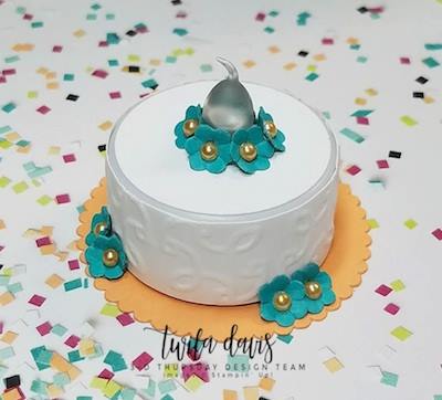 Stampin-Up-3D-Thursday-2018-Saleabration-Occasions-Catalog-Picture-Perfect-Party-Pandas-Tealight-Cake-Box-Birthday-Card-Idea-Sarahsinkspot-Sarah-Wills-Stampinup-Cake