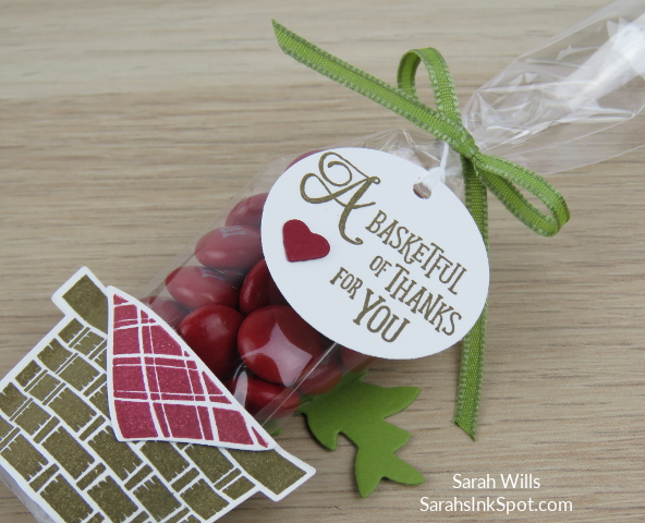 Stampin-Up-Inky-Friends-Blog-Hop-Occasions-Catalog-2018-Picnic-With-You-Basket-Builder-Dies-Weave-Embossing-Card-Idea-Sarah-Wills-Sarahsinkspot-Stampinup-3D-Cello-Tag